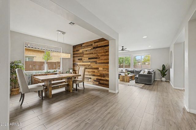 7695 S RESEDA Street, Gilbert, AZ 85298