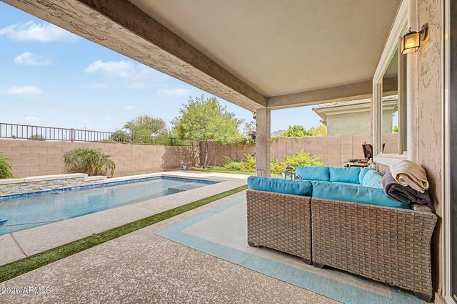 7695 S RESEDA Street, Gilbert, AZ 85298