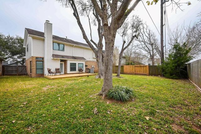 3030 Great Lakes Avenue, Sugar Land, TX 77479