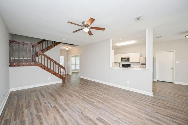 3030 Great Lakes Avenue, Sugar Land, TX 77479