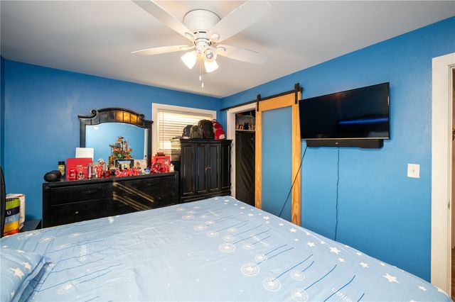 4609 Pineview Drive NE, Cedar Rapids, IA 52402