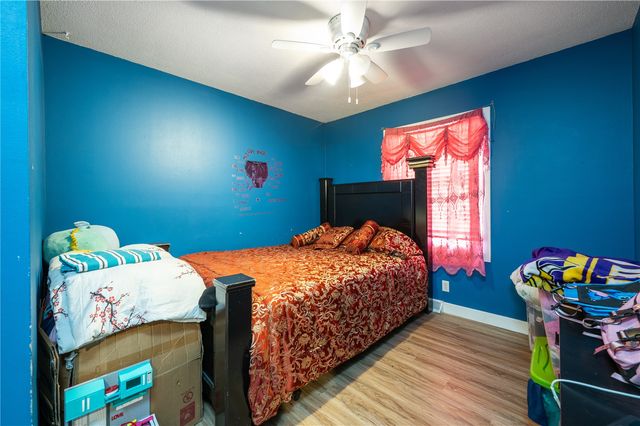 4609 Pineview Drive NE, Cedar Rapids, IA 52402