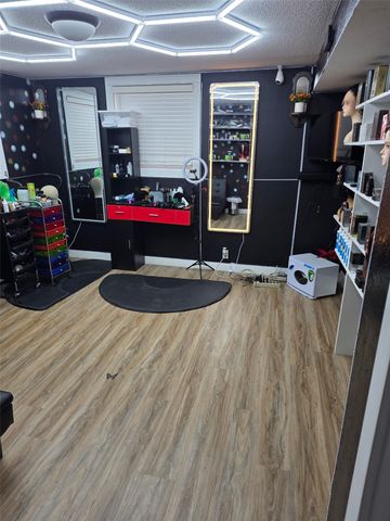 4609 Pineview Drive NE, Cedar Rapids, IA 52402