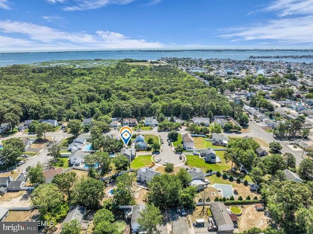 1254 HEREFORD CLOSE, Toms River, NJ 08753