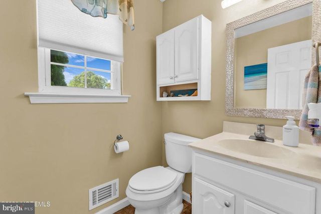 1254 HEREFORD CLOSE, Toms River, NJ 08753