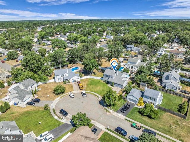 1254 HEREFORD CLOSE, Toms River, NJ 08753