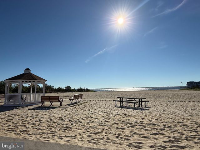 1254 HEREFORD CLOSE, Toms River, NJ 08753
