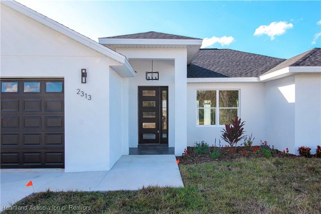 2313 N Olivia Drive, Sebring, FL 33825