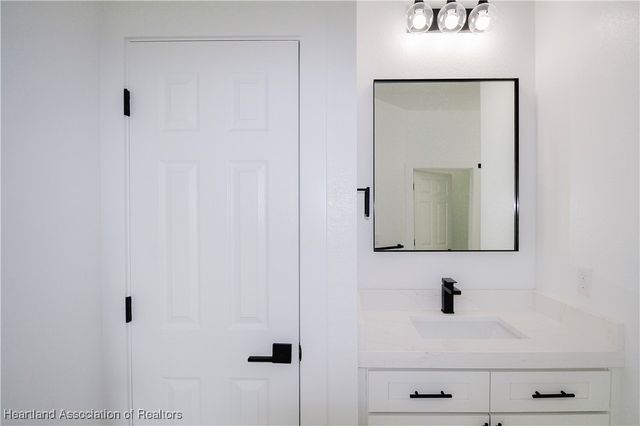 2313 N Olivia Drive, Sebring, FL 33825