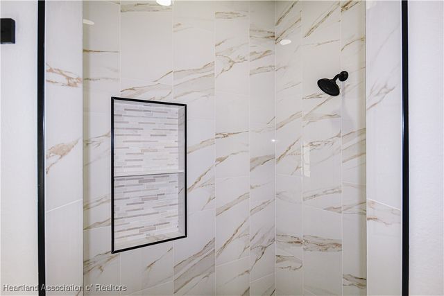 2313 N Olivia Drive, Sebring, FL 33825