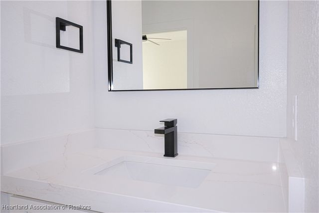 2313 N Olivia Drive, Sebring, FL 33825