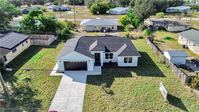 2313 N Olivia Drive, Sebring, FL 33825