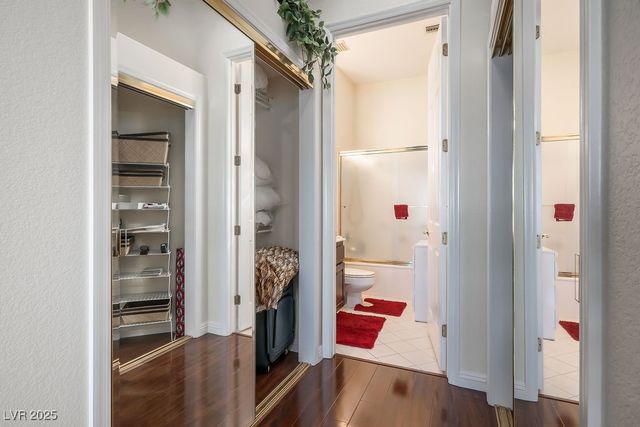 10712 Button Willow Drive, Las Vegas, NV 89134