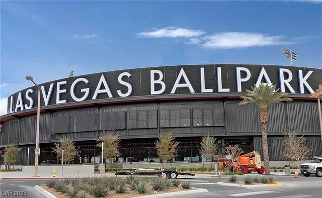 10712 Button Willow Drive, Las Vegas, NV 89134