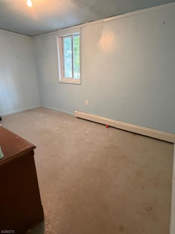 92 Birch St, Wharton Boro, NJ 07885