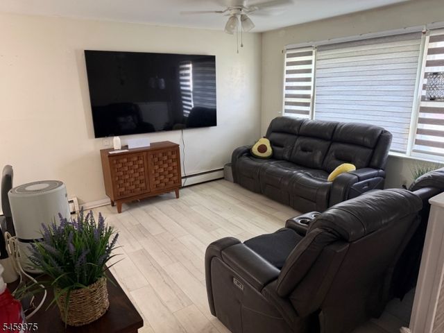 92 Birch St, Wharton Boro, NJ 07885