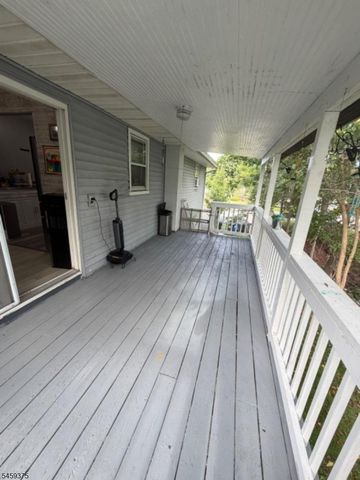 92 Birch St, Wharton Boro, NJ 07885