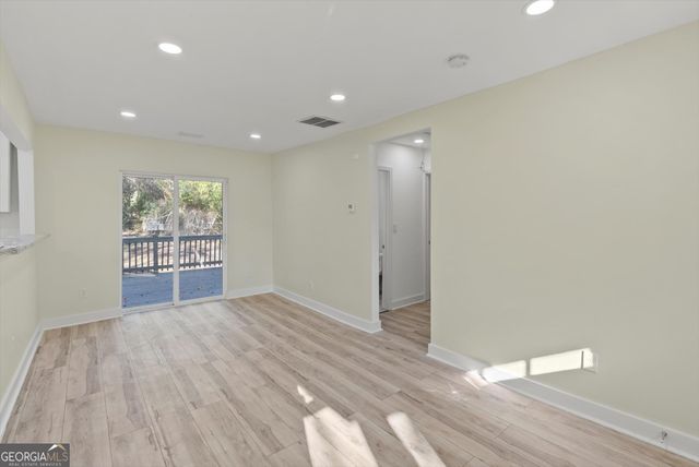 5476 OLD ROCKBRIDGE Road, Stone Mountain, GA 30083