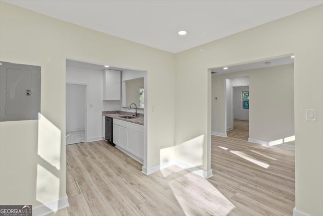 5476 OLD ROCKBRIDGE Road, Stone Mountain, GA 30083