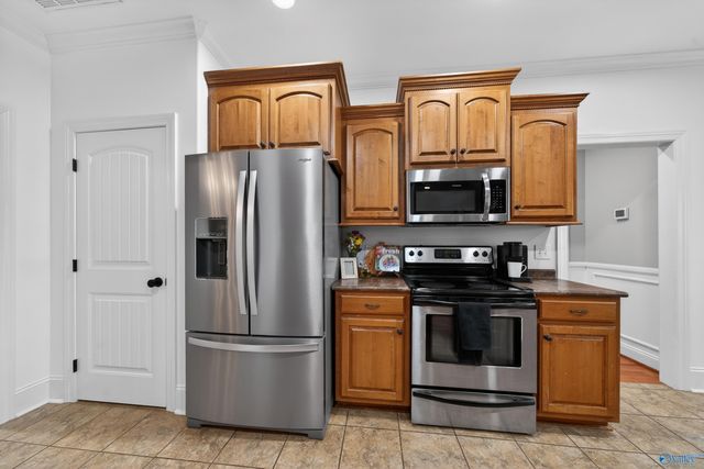 120 Meadow Ridge Drive, Hazel Green, AL 35750