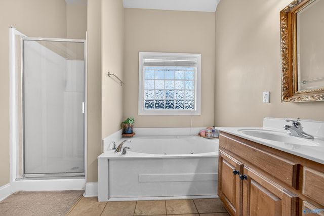 120 Meadow Ridge Drive, Hazel Green, AL 35750