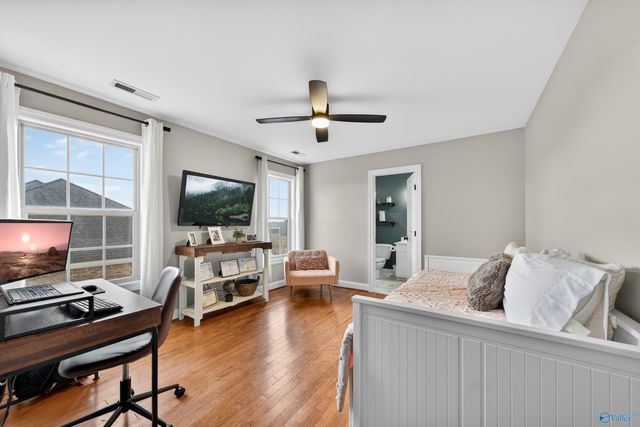 120 Meadow Ridge Drive, Hazel Green, AL 35750