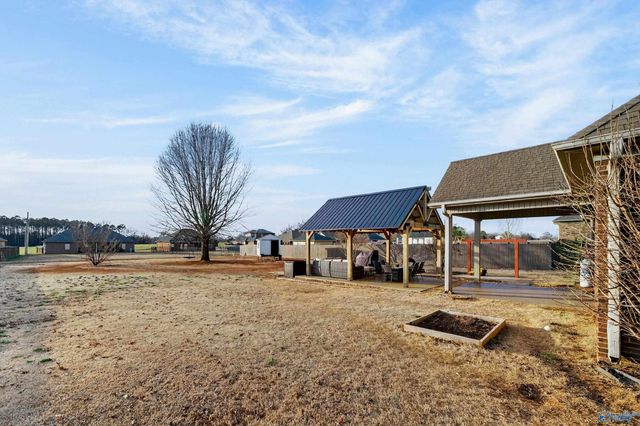 120 Meadow Ridge Drive, Hazel Green, AL 35750