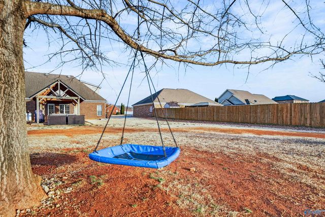 120 Meadow Ridge Drive, Hazel Green, AL 35750