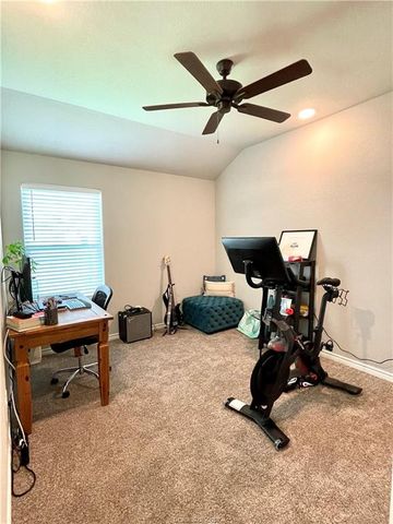 1918 Meridian Court, Bryan, TX 77807