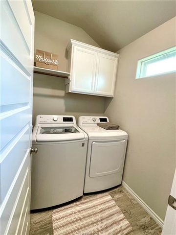 1918 Meridian Court, Bryan, TX 77807