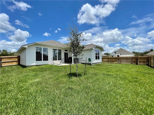 1918 Meridian Court, Bryan, TX 77807