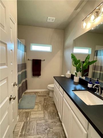 1918 Meridian Court, Bryan, TX 77807