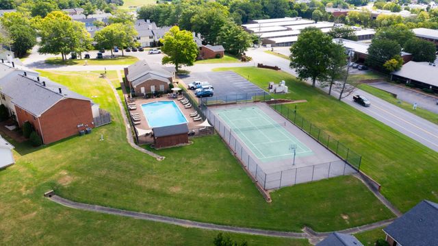 1138 Brentwood Pt, Brentwood, TN 37027