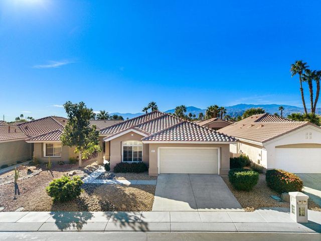 78871 Edgebrook Lane, Palm Desert, CA 92211