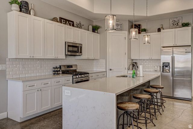 3243 S 4900 W, Hurricane, UT 84737