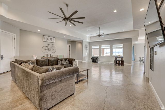 3243 S 4900 W, Hurricane, UT 84737