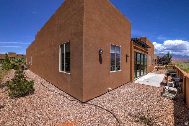 3243 S 4900 W, Hurricane, UT 84737