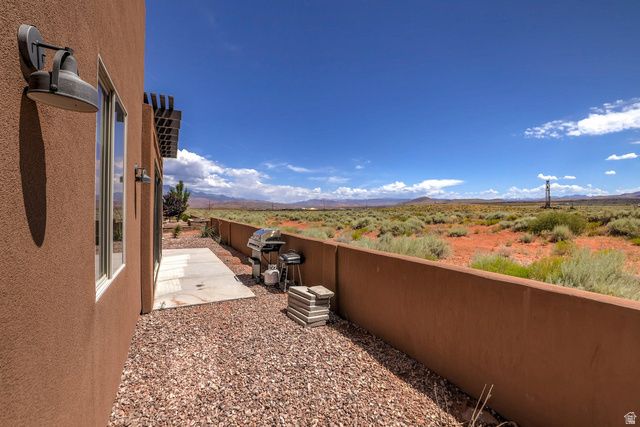 3243 S 4900 W, Hurricane, UT 84737