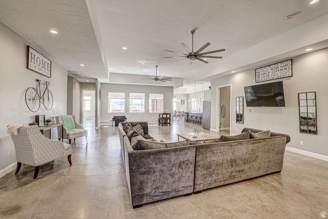 3243 S 4900 W, Hurricane, UT 84737