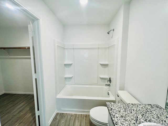 2906 Millikan Dr, Converse, TX 78109