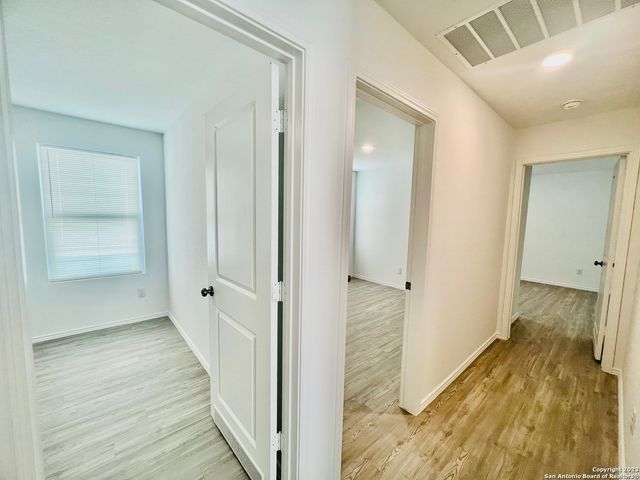 2906 Millikan Dr, Converse, TX 78109