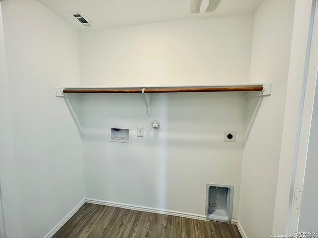 2906 Millikan Dr, Converse, TX 78109