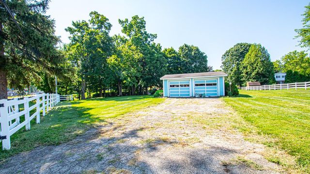 101 Sunrise Circle, Eaton, OH 45320