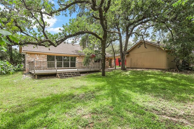 3703 Stillmeadow Drive, Bryan, TX 77802