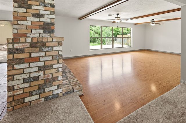 3703 Stillmeadow Drive, Bryan, TX 77802