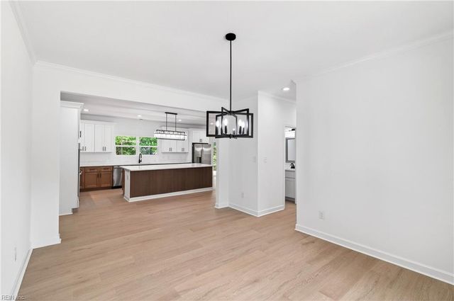 315 De Laura DR, Newport News, VA 23608