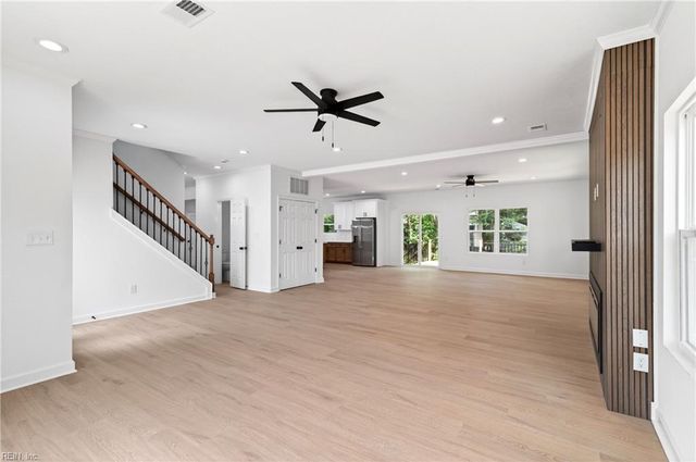 315 De Laura DR, Newport News, VA 23608