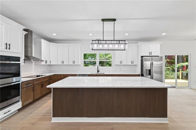 315 De Laura DR, Newport News, VA 23608