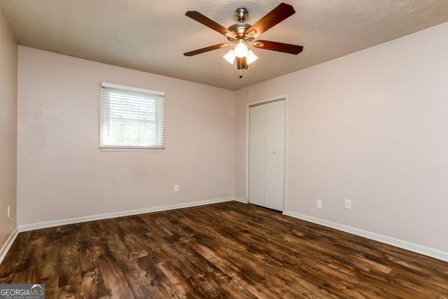 537 Plainville Drive, Atlanta, GA 30331