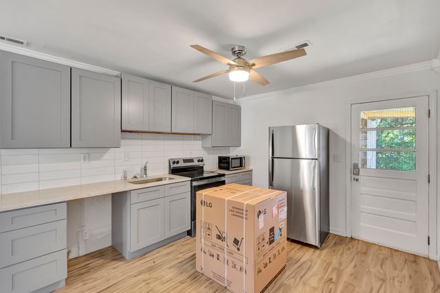 767 Bermuda Street, Charleston, SC 29412